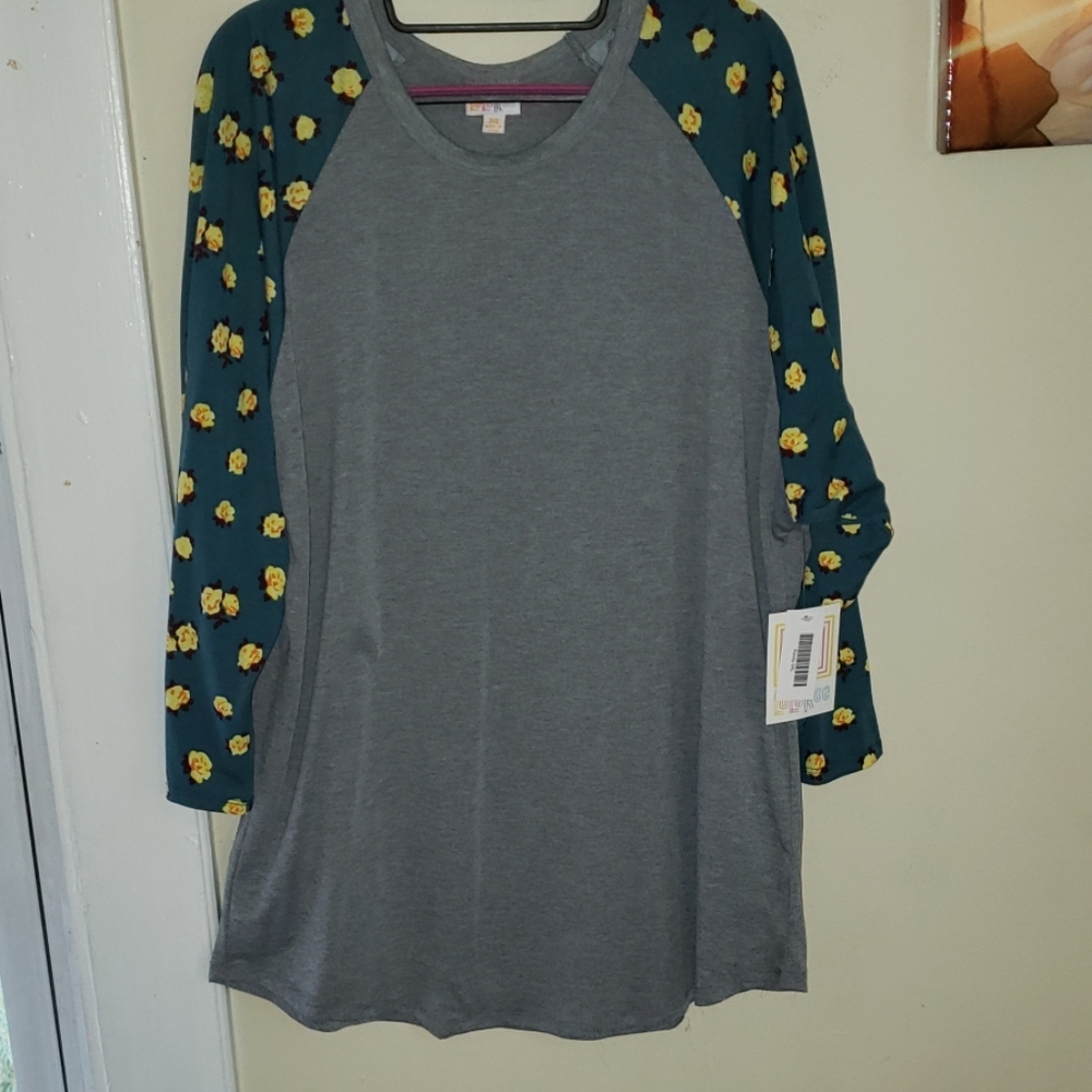 LuLaRoe Randy Raglan Shirt 3XL